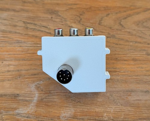 Commodore 64/128 AV Adaptor - S-Video/RCA