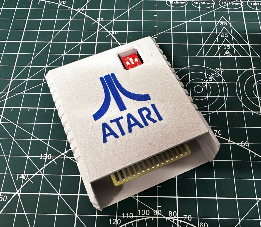 Atari 8x8 Switchable Cartridge 400/800/XE/XL